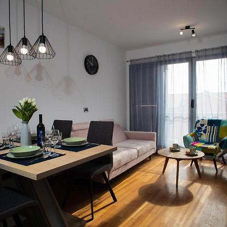 Apartment Moon Ровинь Экстерьер фото